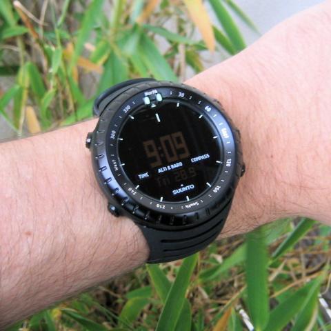 suunto core all black outdoor