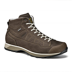 Chaussures de randonnée et de voyage
