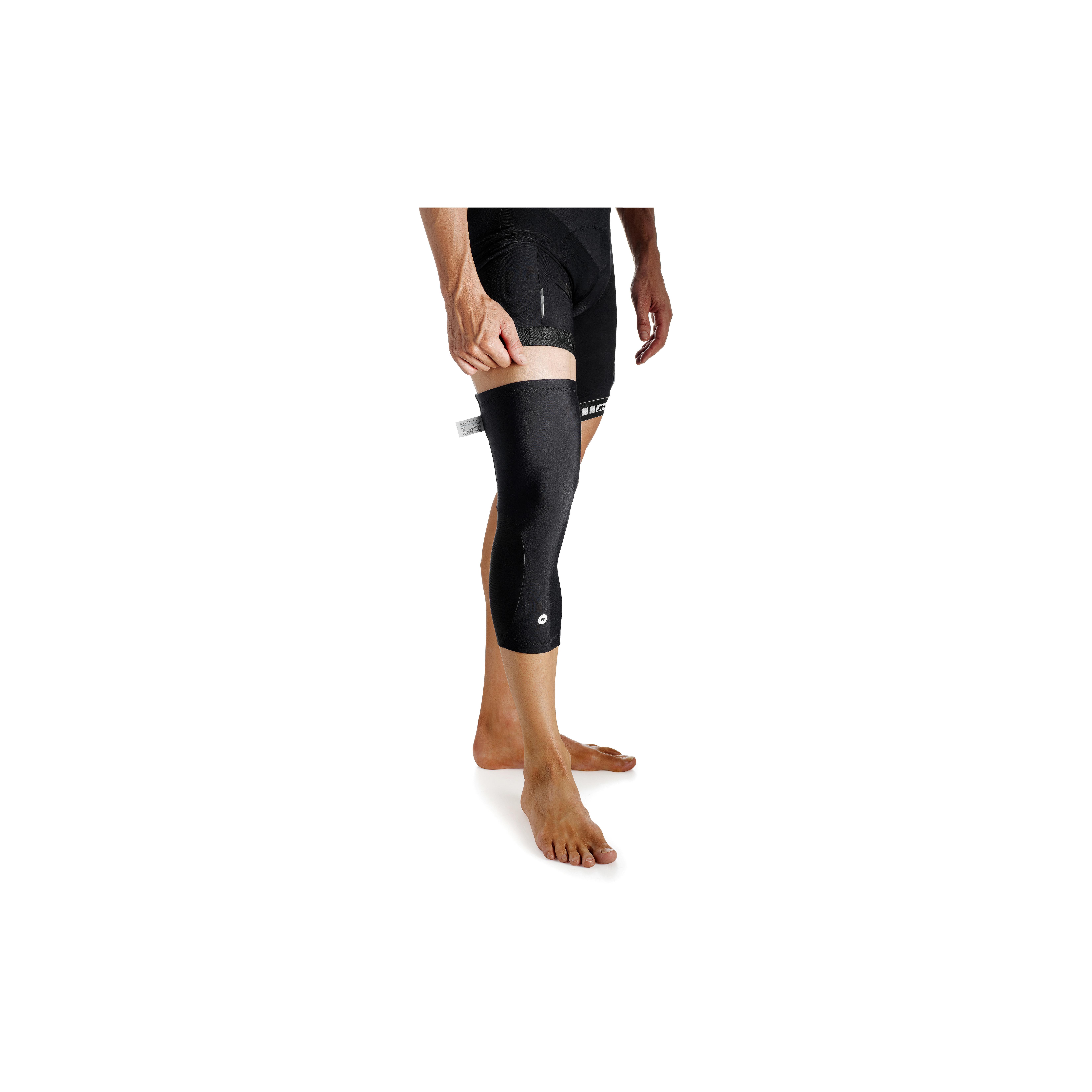 Assos Kneewarmer_Evo7 Noir 2