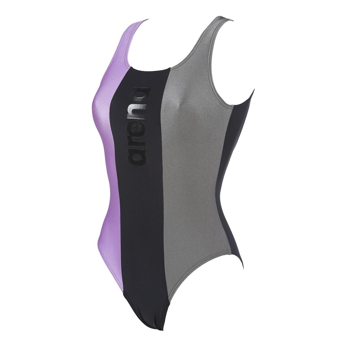 Arena Just O Back One Piece Shark Noir 36 