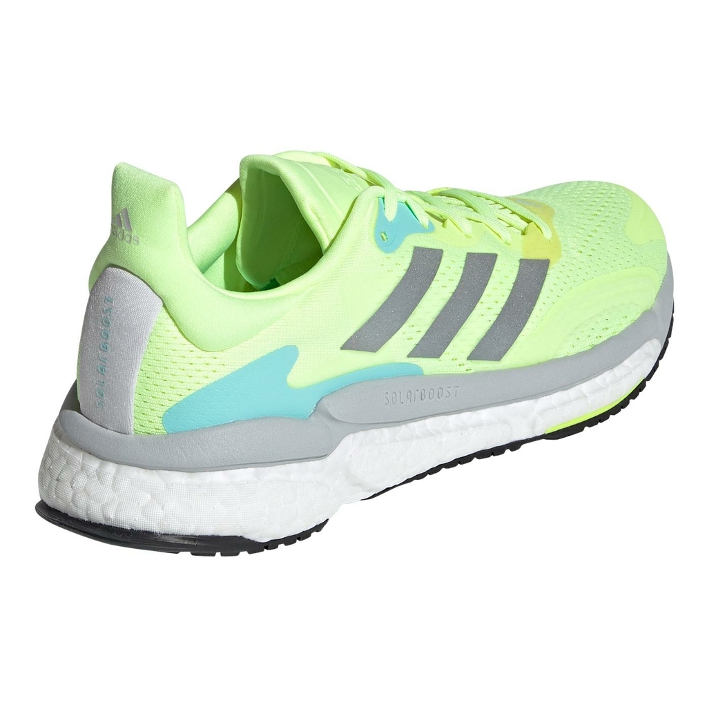 Solar Boost 21 adidas grunes Modell Frau