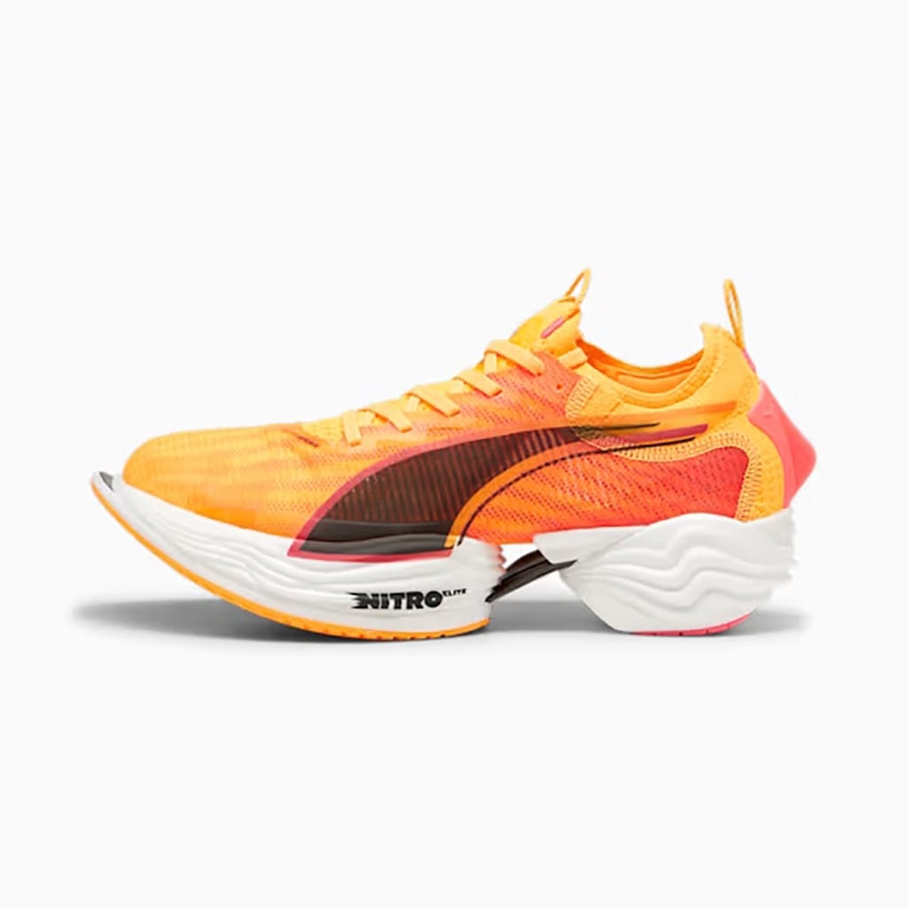 PUMA Fast-R Nitro Elite Sunset 26cm 新品 PUMA Fast-R Nitro Elite Sunset 26cm 新品