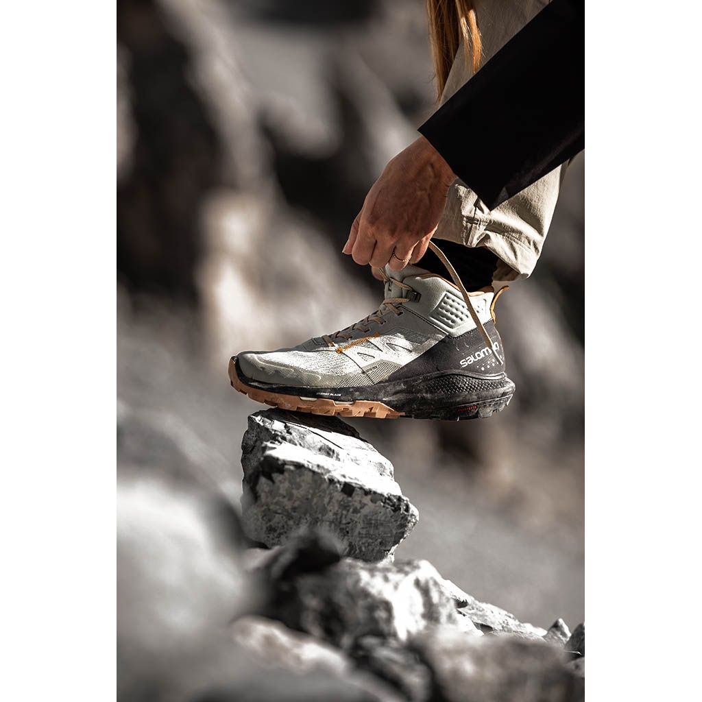 Salomon Outpulse Mid Gore-Tex Wrought Iron.Ebony.Blazing