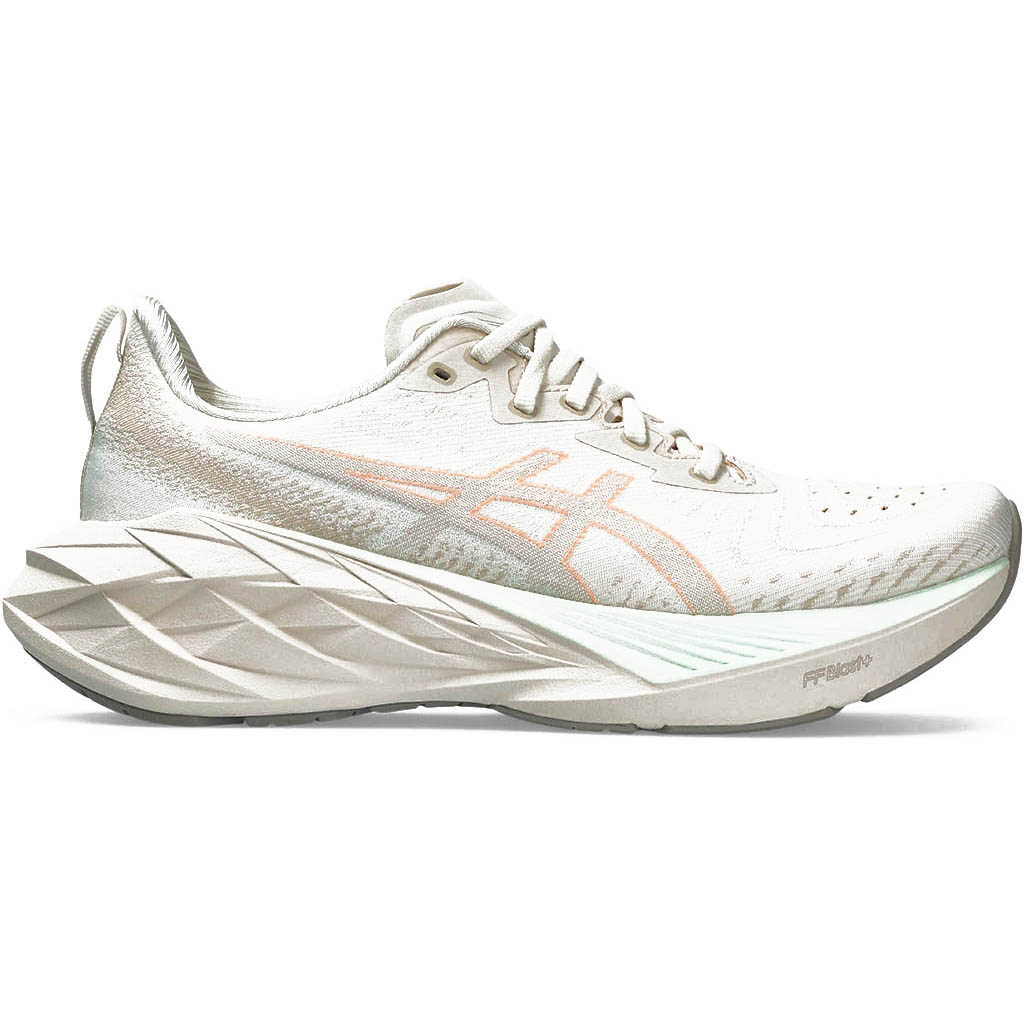 Asics Novablast 4 Femme Beige