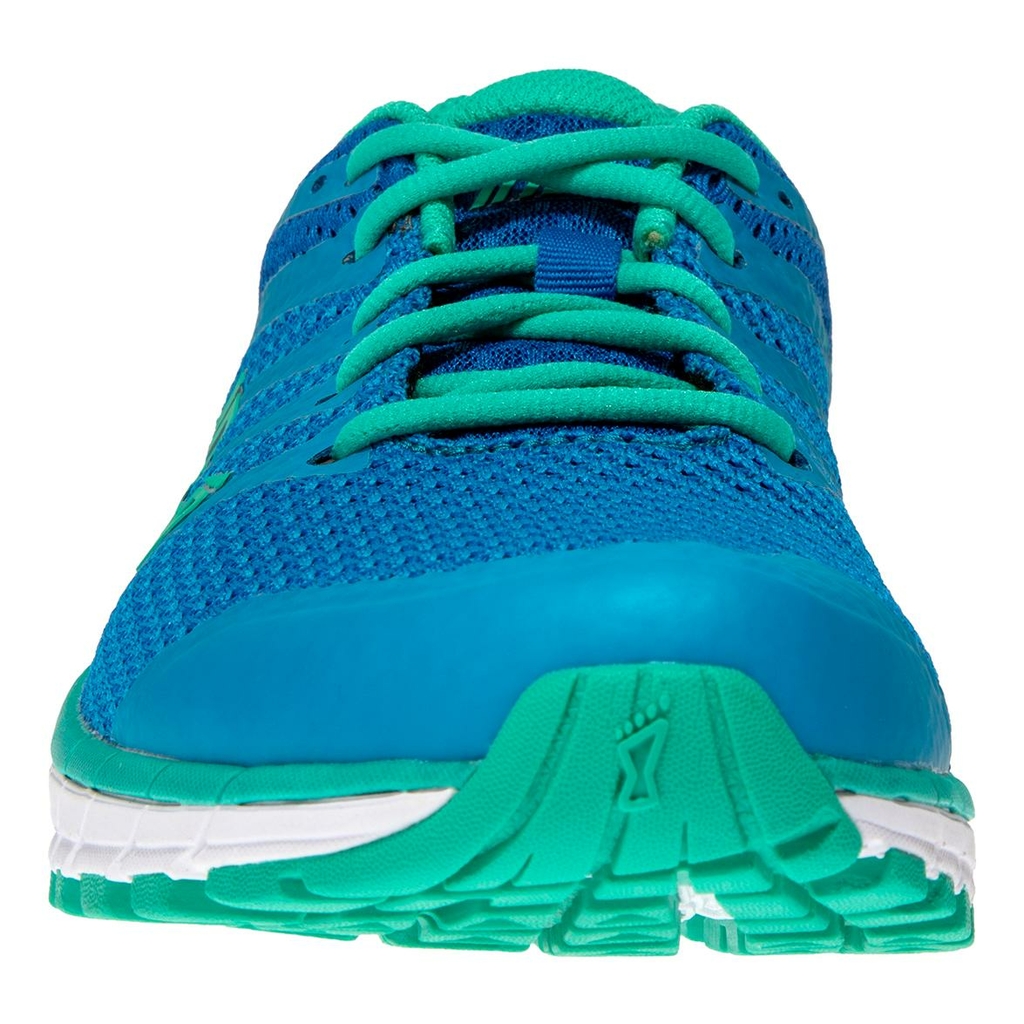 Roadclaw 275 knit inov blue woman model