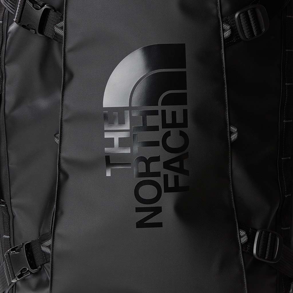 The North Face Base Camp Rolling Thunder 28 244 €
