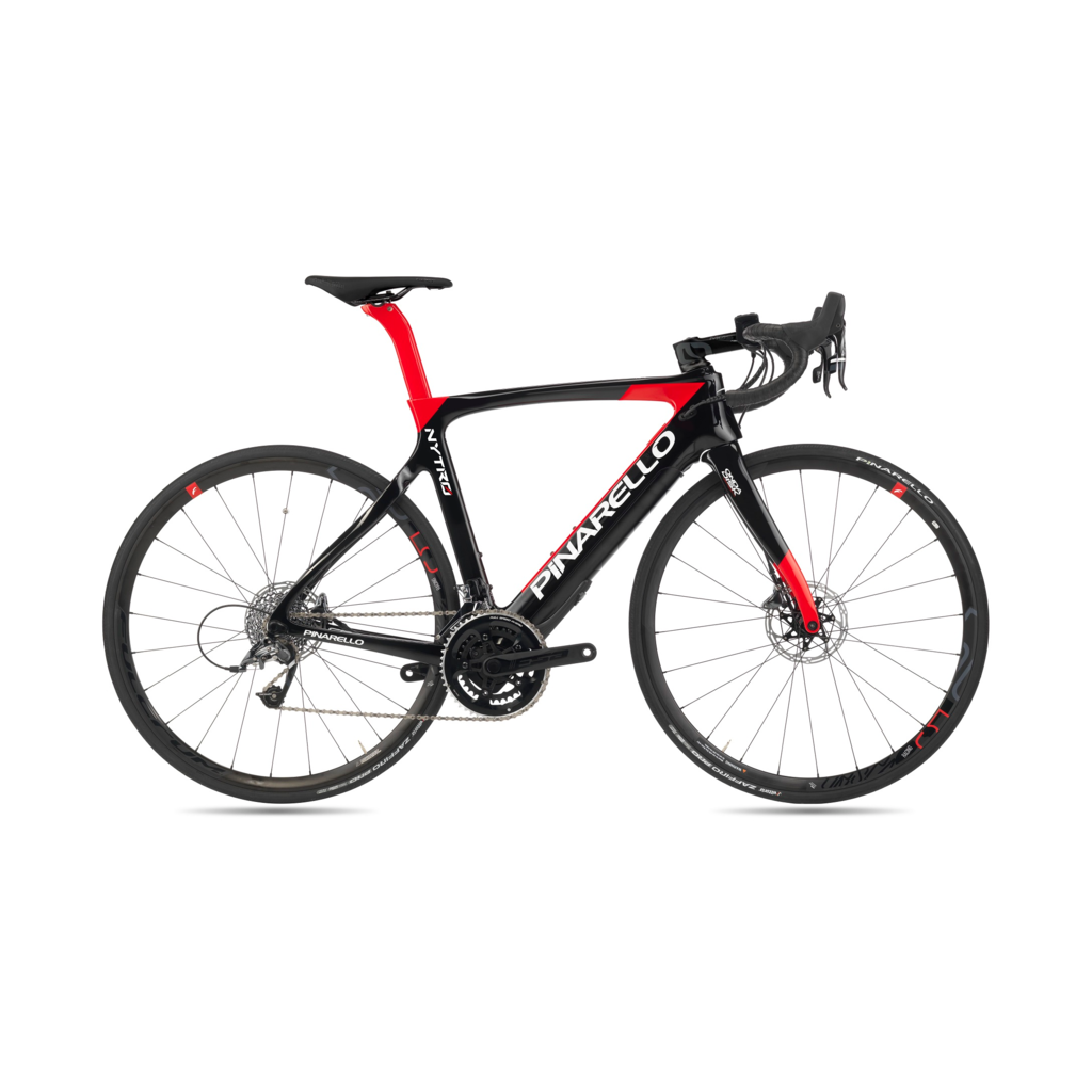 Pinarello nytro nero e rosso: bici da strada elettrica modello misto