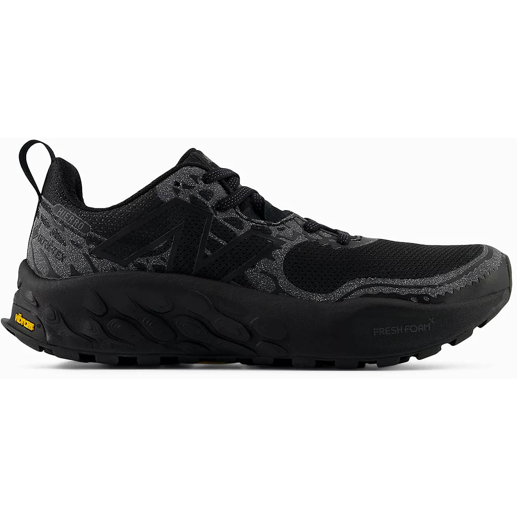 New Balance Women's Noir Hierro V8 Gtx Black